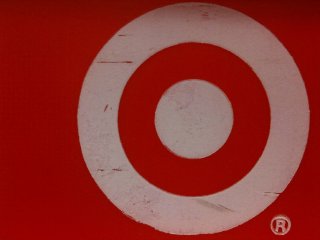 25  320x240 redtarget Facebook ads για έρευνα αγοράς